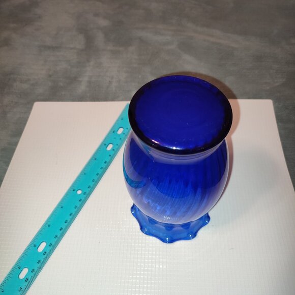 1960s Optic Swirl MCM Cobalt Blue Glass Vase Deep Blue Vintage Colored Glass - Picture 5 of 5